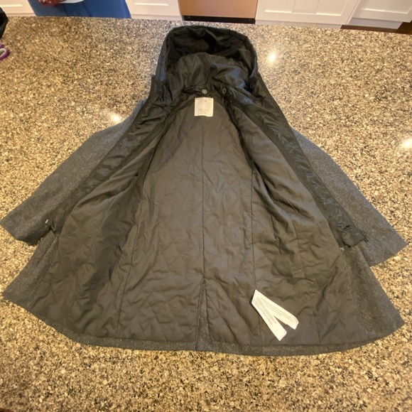 ZARA KIDS Gray on Grey Herringbone Jacket with hood  Size 9/10 - Picture 8 of 11